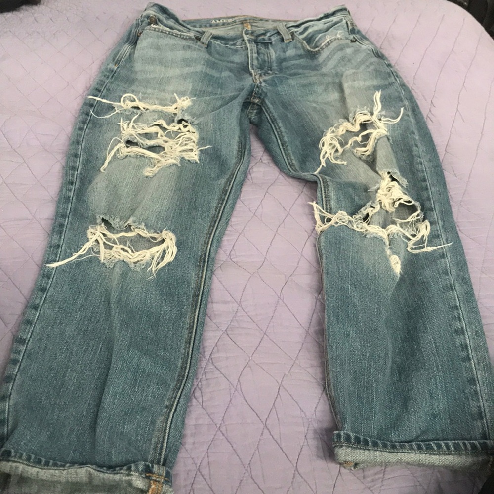 Vintage Hi-Rise Ripped Jeans